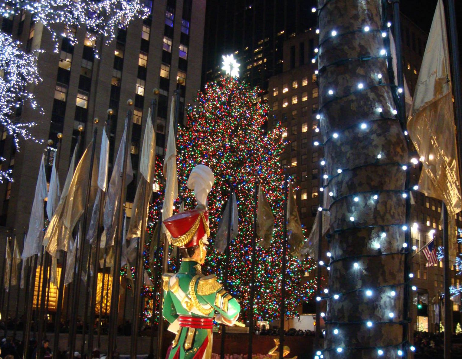 A City Singing at Christmas concert at St. Patrick's Cathedral Noted